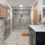 Luxury Lower-level One Bed Апартаменты *